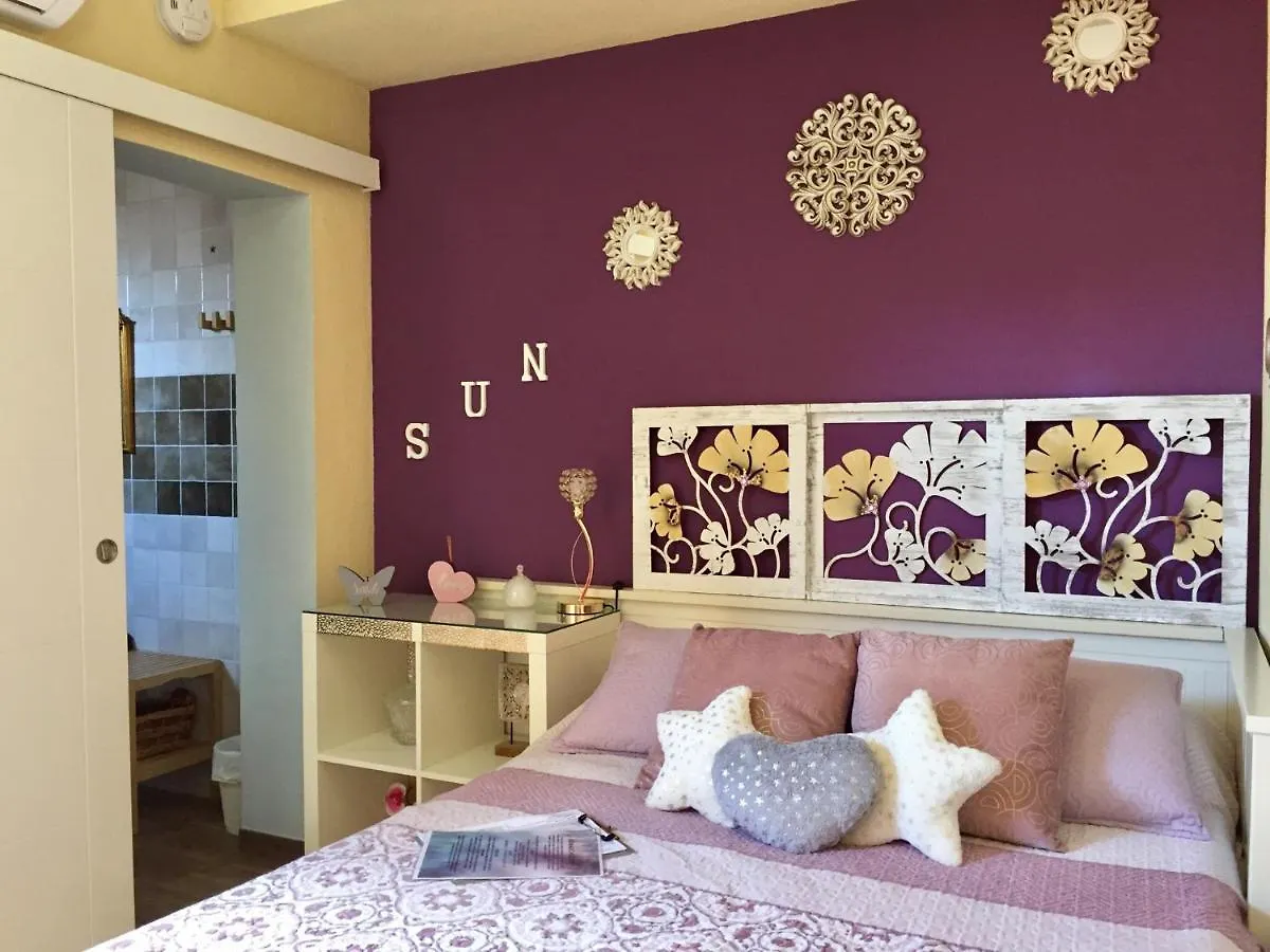 Cool Garden And Suite Mairena del Aljarafe